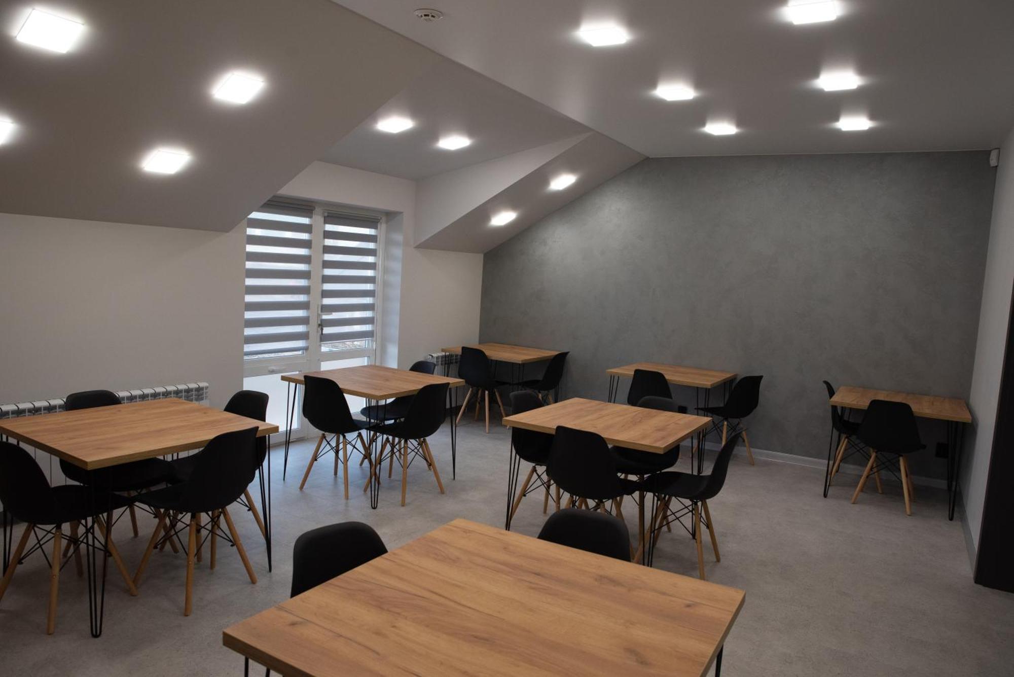Готельні Кімнати Bodro Clinic Novovolyns'k エクステリア 写真